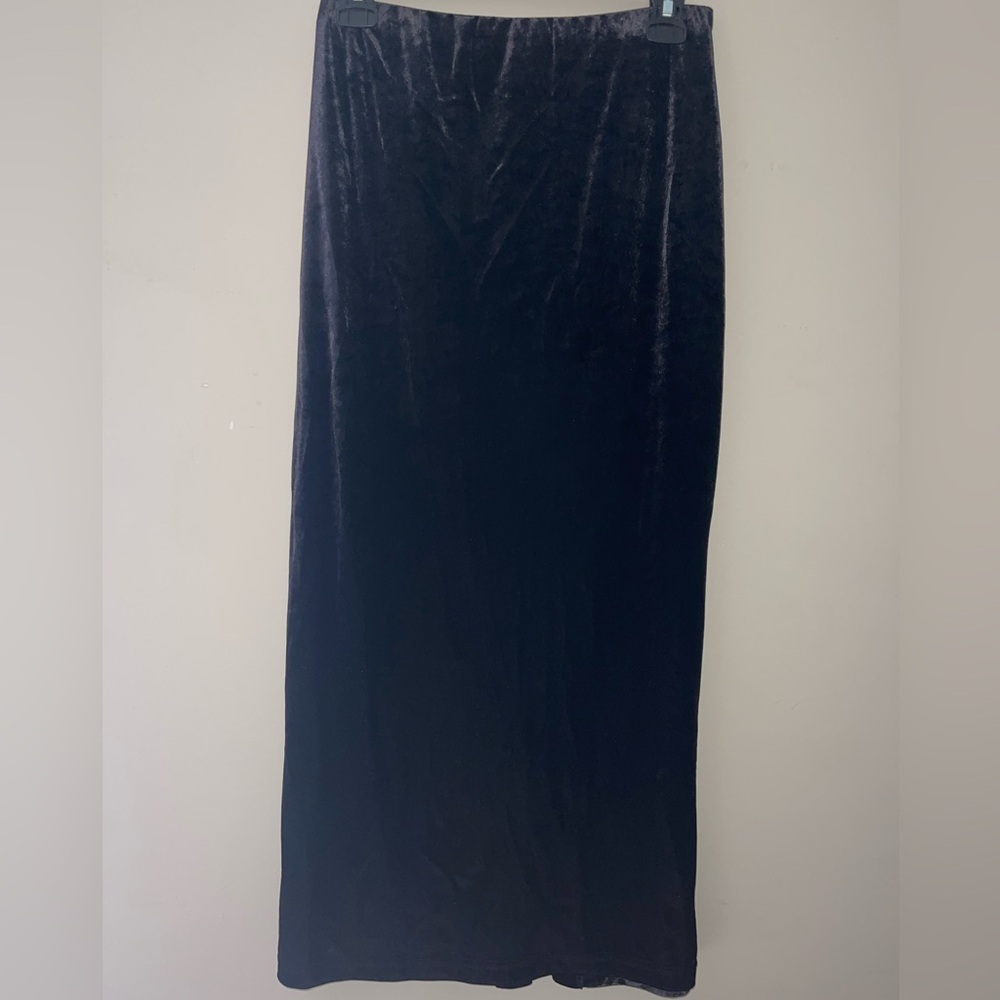 Clio Black Velvet Maxi Skirt